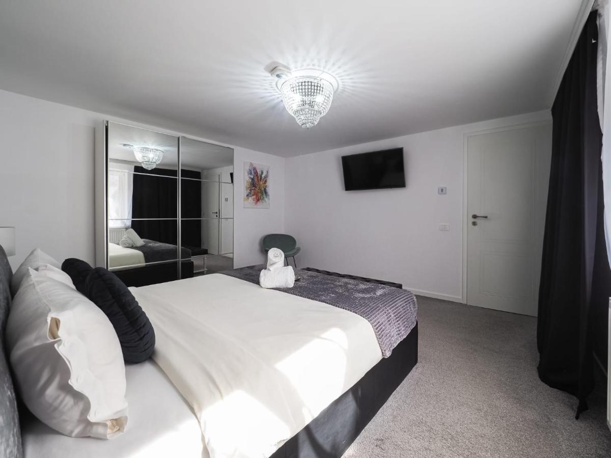 For You Apartments Gold & Silver Sibiu Ngoại thất bức ảnh