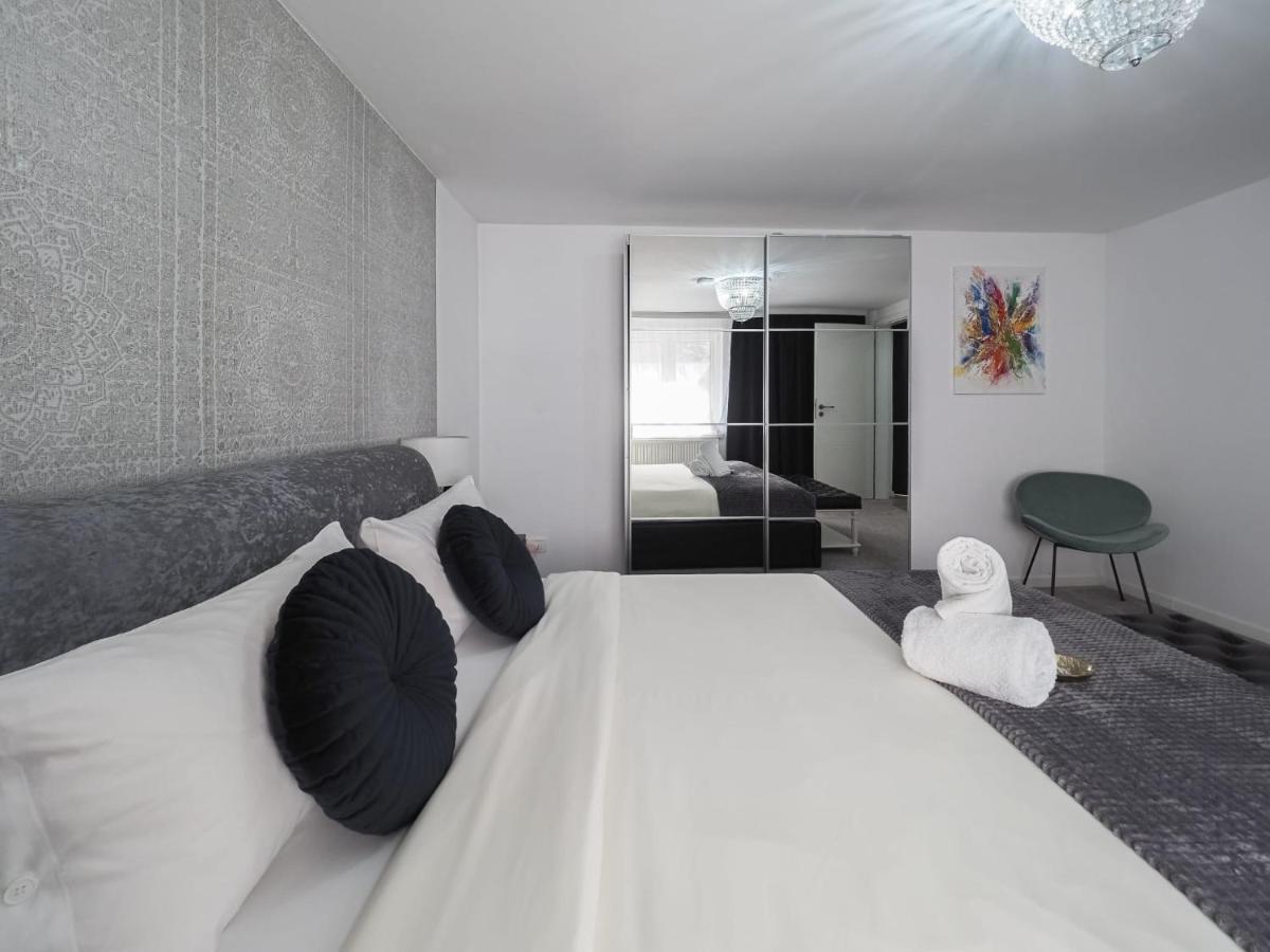 For You Apartments Gold & Silver Sibiu Ngoại thất bức ảnh